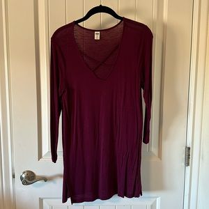 Old Navy Maroon Criss-Cross Tunic Top